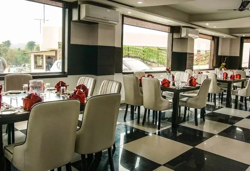 Fotos del hotel D'polo Club & Spa Resort:  12