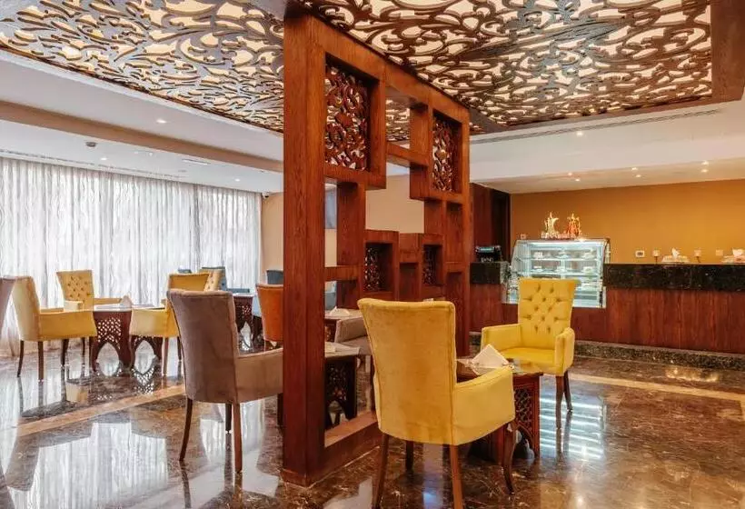 Fotos del hotel Tulip Inn Al Khan:  5