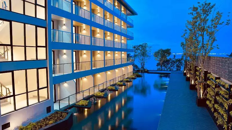 Fotos del hotel Golden Tulip Pattaya Beach Resort:  9