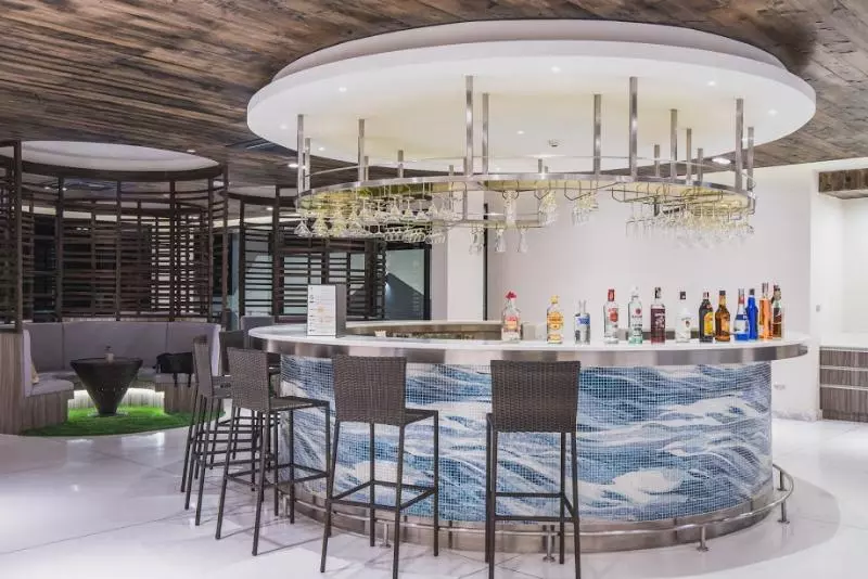 Fotos del hotel Golden Tulip Pattaya Beach Resort:  7