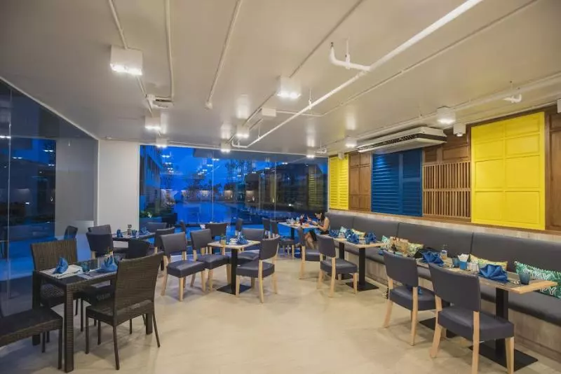 Fotos del hotel Golden Tulip Pattaya Beach Resort:  6