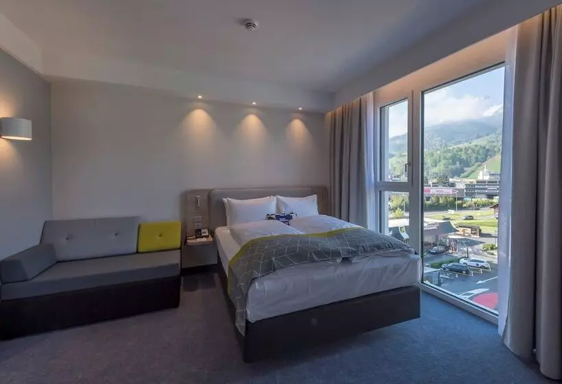 Fotos del hotel Holiday Inn Express Luzern  Kriens:  9
