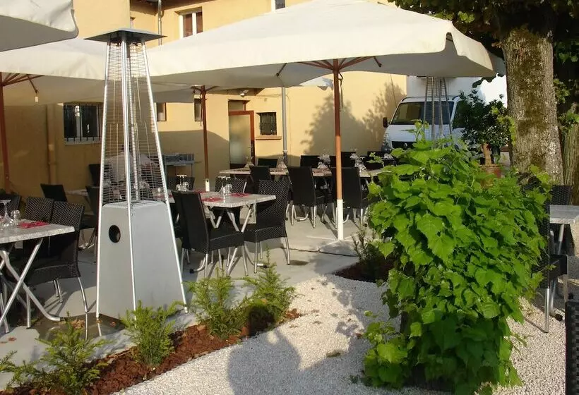 Fotos del hotel L Auberge Du Gros:  4