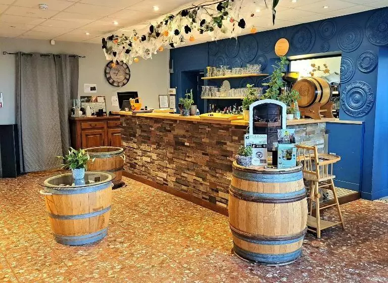 Fotos del hotel L Auberge Du Gros:  10