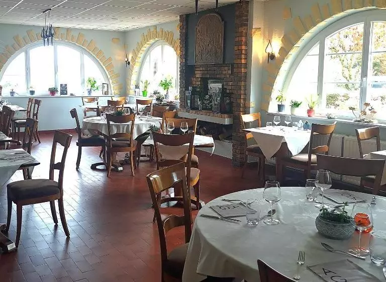 Fotos del hotel L Auberge Du Gros:  2