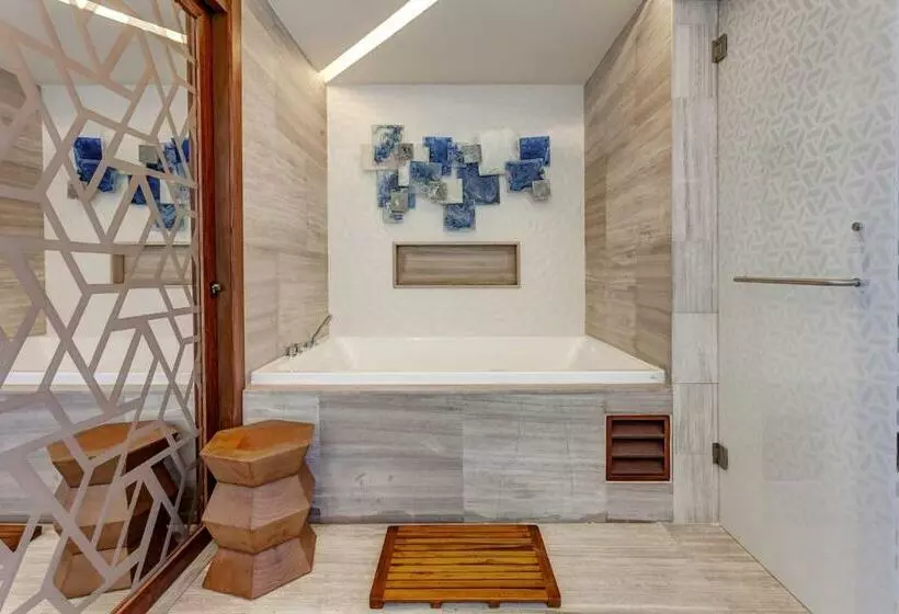 Fotos del hotel Royalton Chic Suites Cancun Resort &amp; Spa Adults Only  All Inclusive:  4