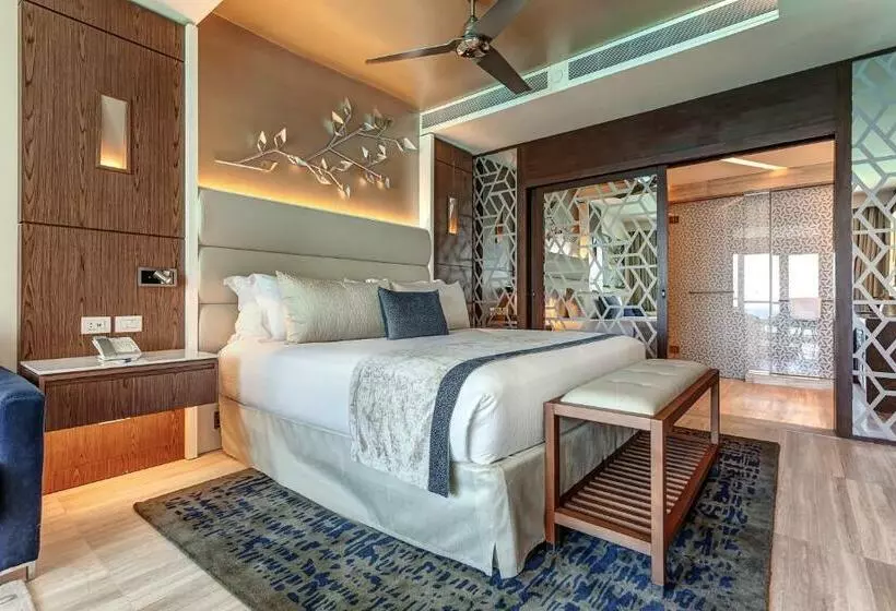 Fotos del hotel Royalton Chic Suites Cancun Resort &amp; Spa Adults Only  All Inclusive:  3