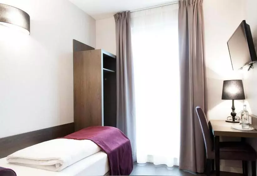 Fotos del hotel Arena An Der Friedberger Warte:  17