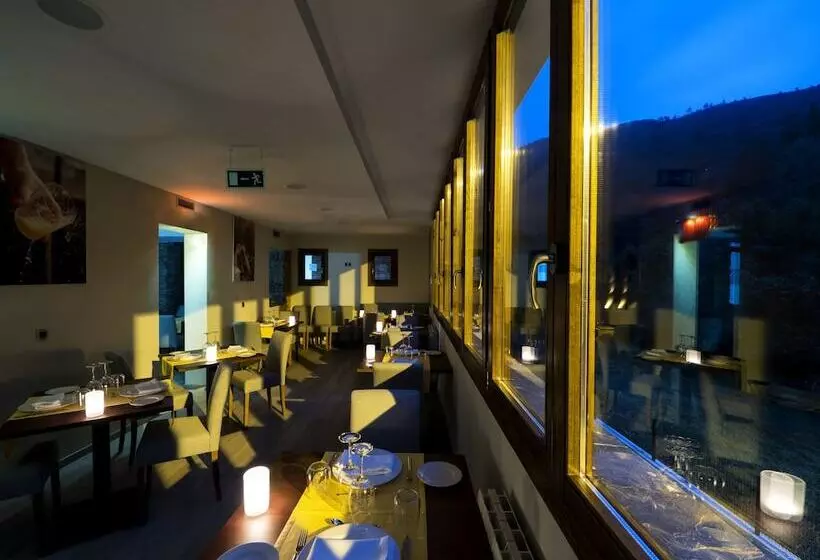 Fotos del hotel Las Montanas De Pumar:  7