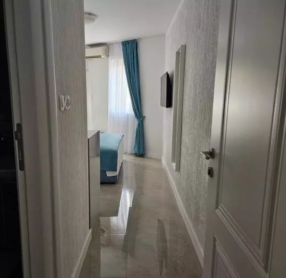Fotos del hotel Venera Apartments:  25