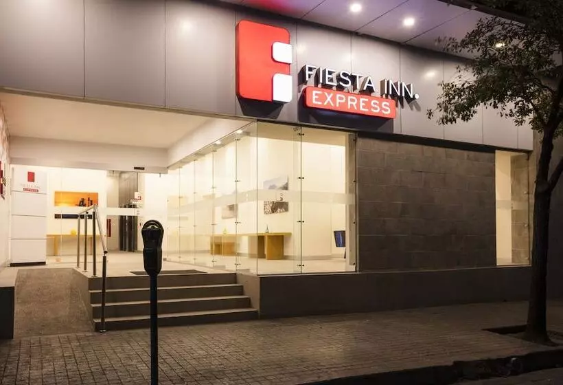 Fotos del hotel Fiesta Inn Express Monterrey Centro:  18