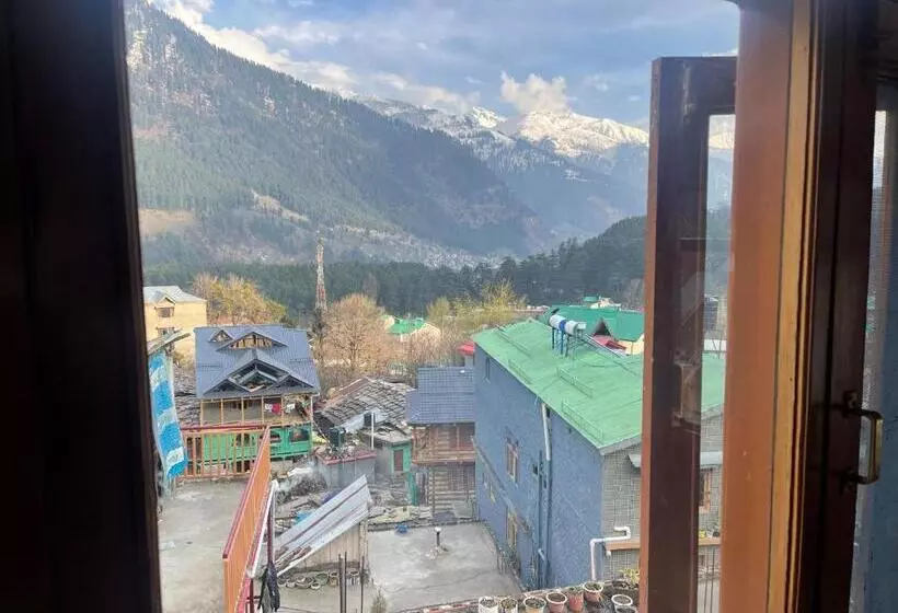 Fotos del hotel Folklore Hostel Manali:  23