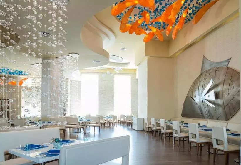 Fotos del hotel Royalton Splash Punta Cana Resort &amp; Spa  All Inclusive:  17