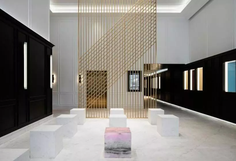 Four Seasons  Montreal