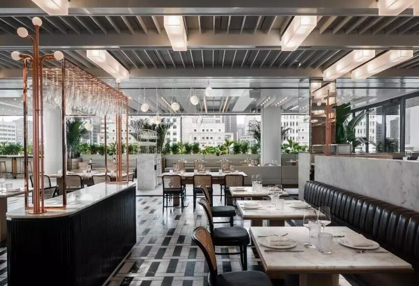 Fotos del hotel Four Seasons  Montreal:  25