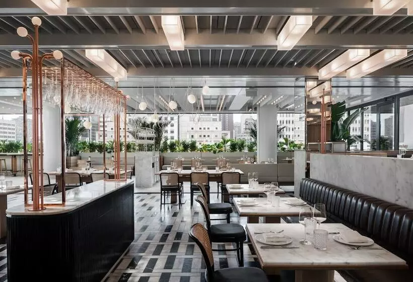 Fotos del hotel Four Seasons  Montreal:  14