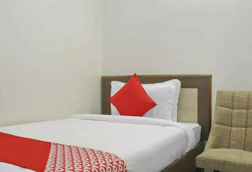 Fotos del hotel Oyo 22792 Hotel Jayratna:  13