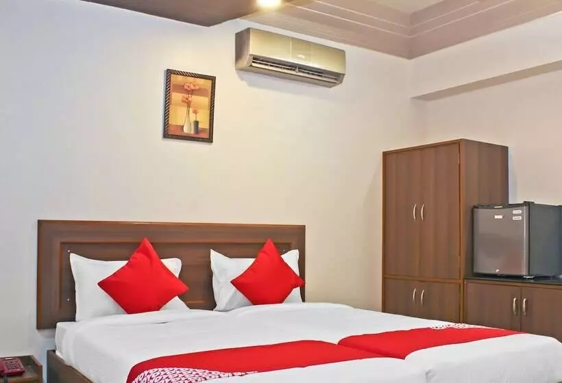 Fotos del hotel Oyo 22792 Hotel Jayratna:  15