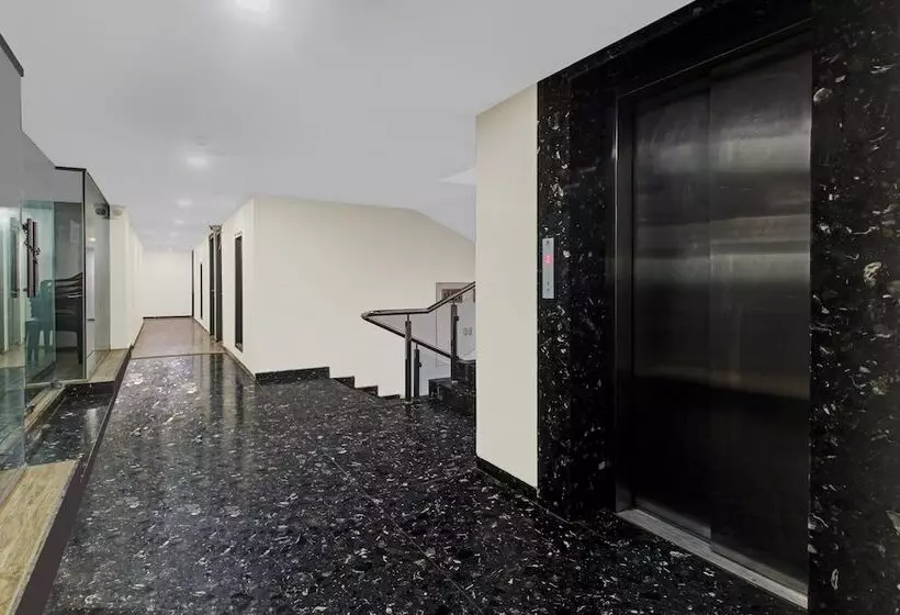 Fotos del hotel Oyo Townhouse 063 M G Road:  17