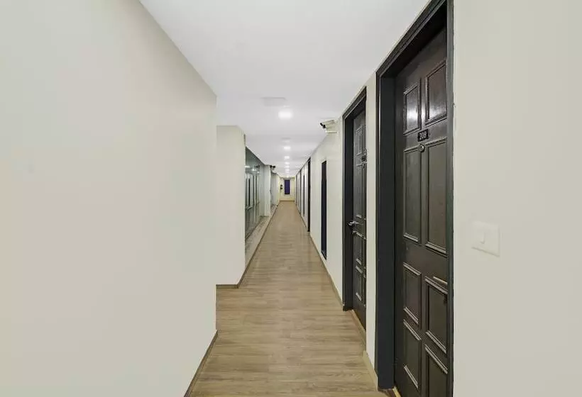 Fotos del hotel Oyo Townhouse 063 M G Road:  18