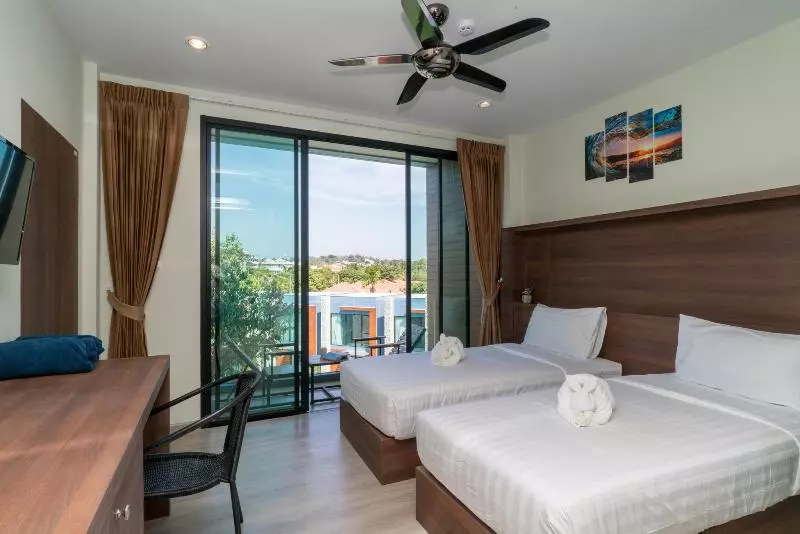 Fotos del hotel Peace Blue Naiharn Naturist Resort Phuket Sha Extra Plus:  2