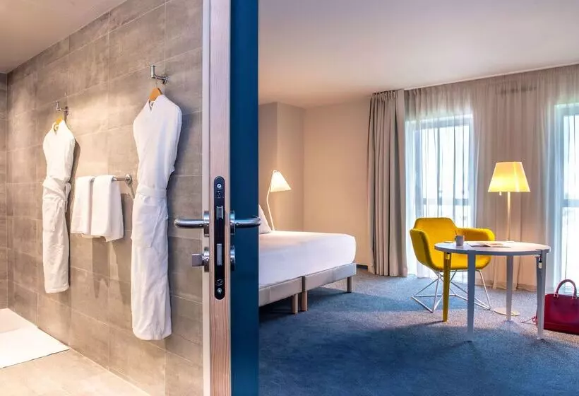 Fotos del hotel Radisson Blu Hotel Bordeaux:  8