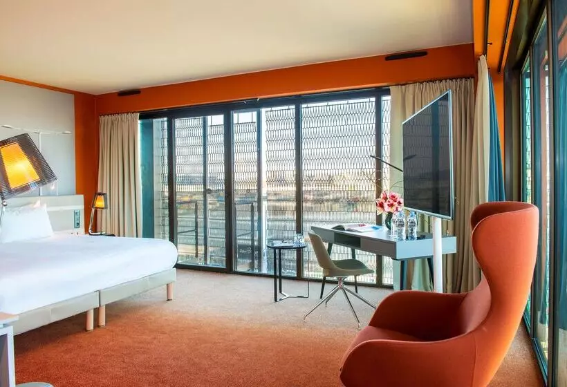 Fotos del hotel Radisson Blu Hotel Bordeaux:  5