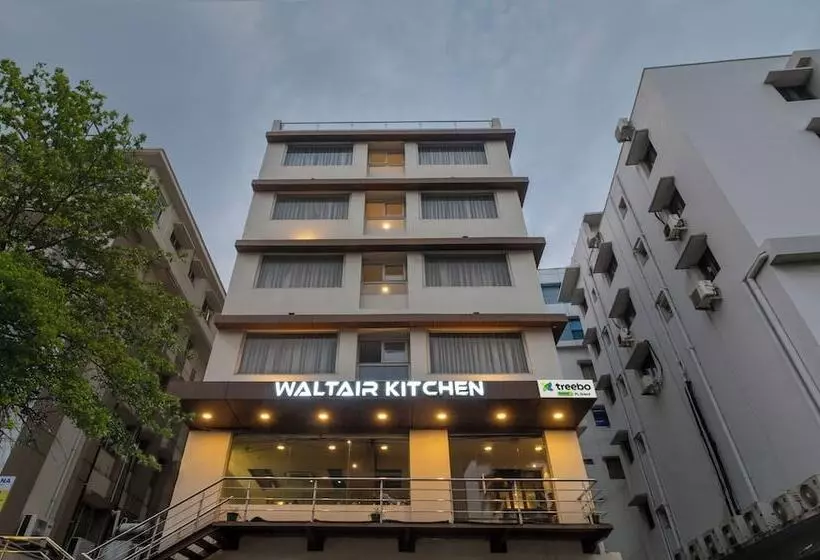 Fotos del hotel Treebo Trend Pl Grand Vishakapatnam:  2