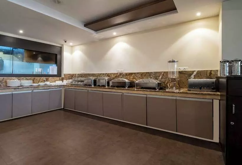 Fotos del hotel Treebo Trend Pl Grand Vishakapatnam:  14