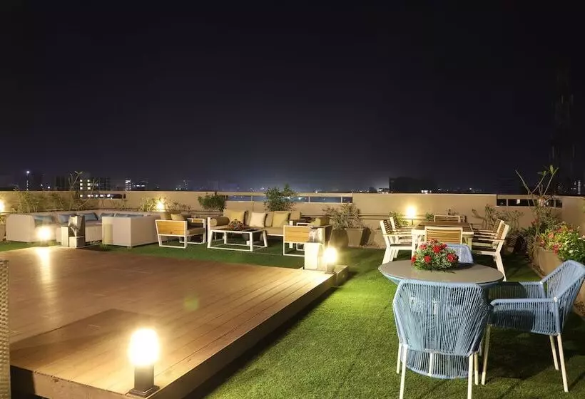 Fotos del hotel Ebony Residency:  5