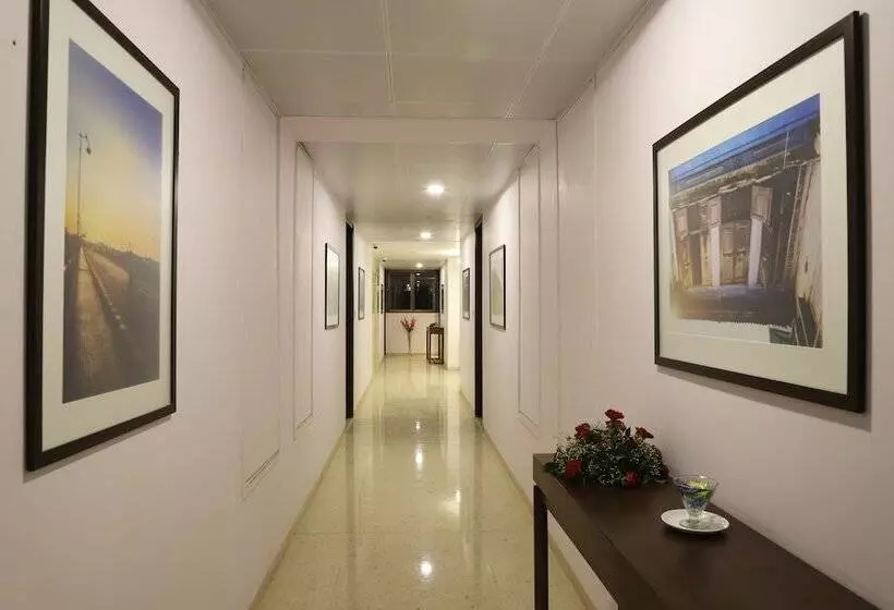 Fotos del hotel Ebony Residency:  10