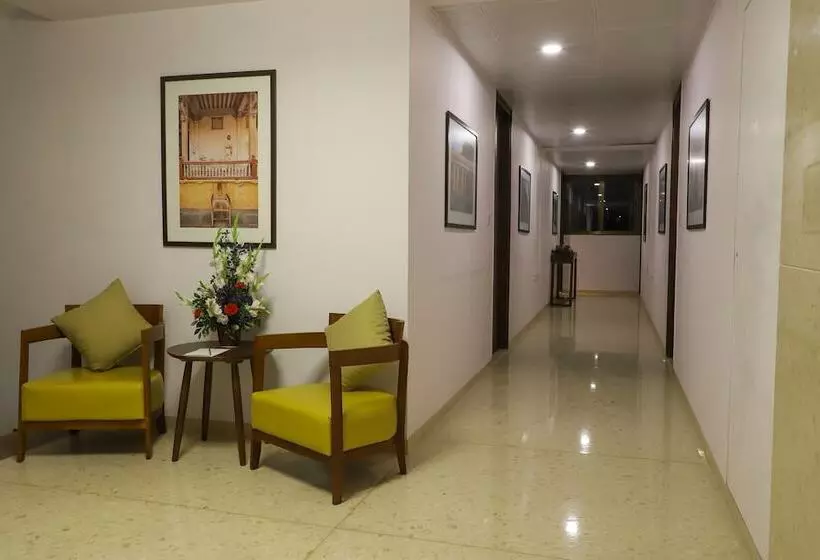 Fotos del hotel Ebony Residency:  11