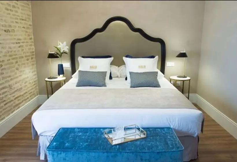 Halo Boutique Hotel