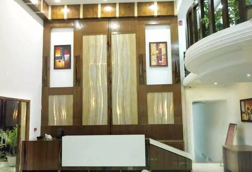 Fotos del hotel Imperial Clarks Inn Dharamshala:  2