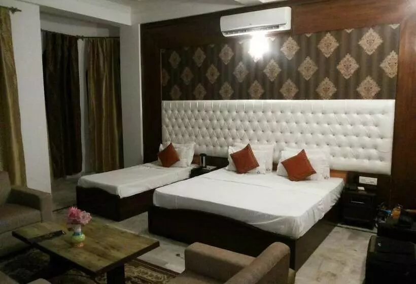 Fotos del hotel Imperial Clarks Inn Dharamshala:  6