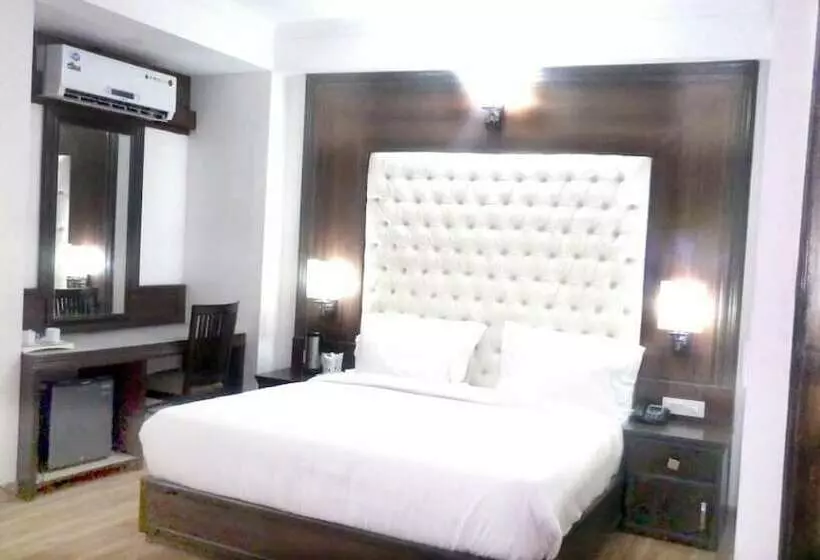 Fotos del hotel Imperial Clarks Inn Dharamshala:  9