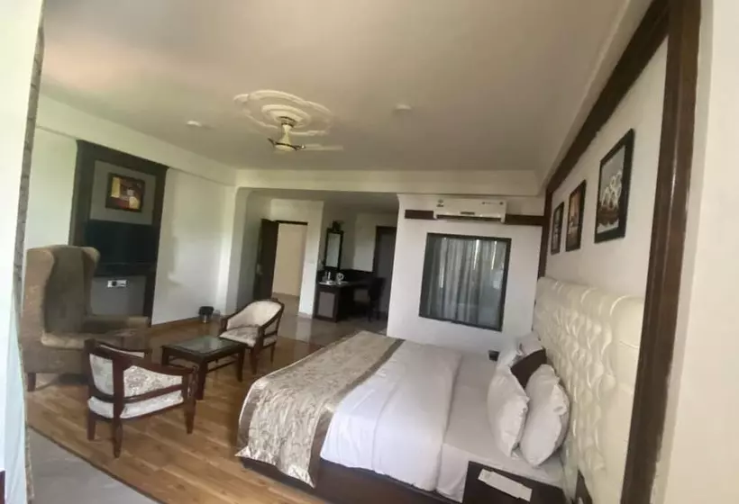 Fotos del hotel Imperial Clarks Inn Dharamshala:  14