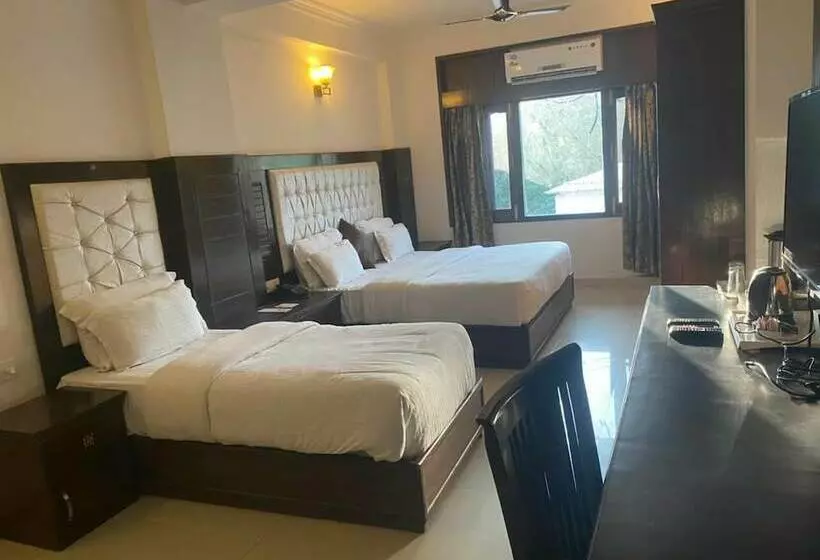 Fotos del hotel Imperial Clarks Inn Dharamshala:  15