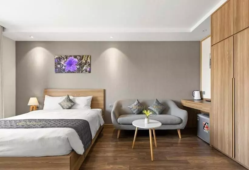 Moon Villa And Apartment Danang