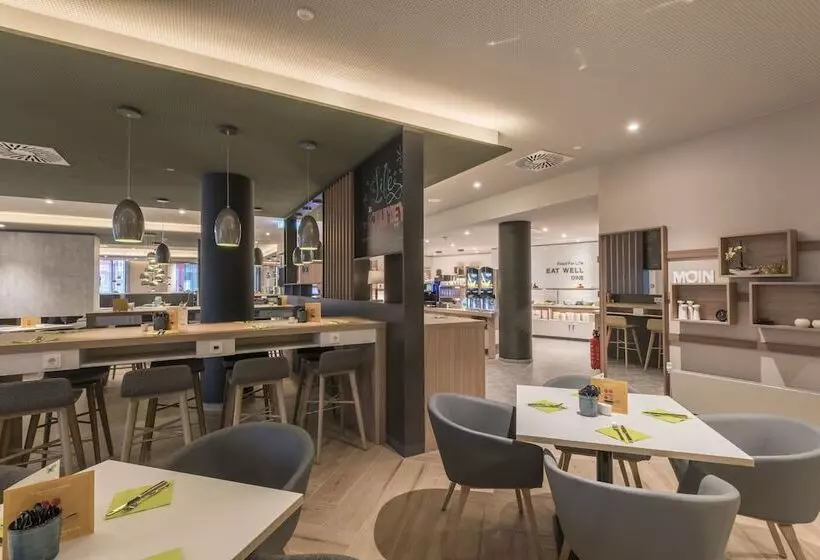 Fotos del hotel Holiday Inn - Hamburg - Berliner Tor, An Ihg:  10