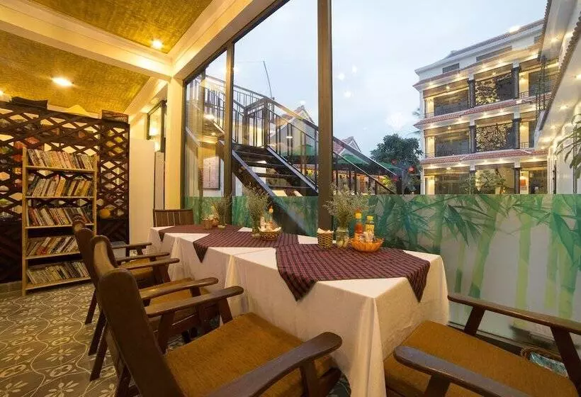 Fotos del hotel River Waves Villa:  24