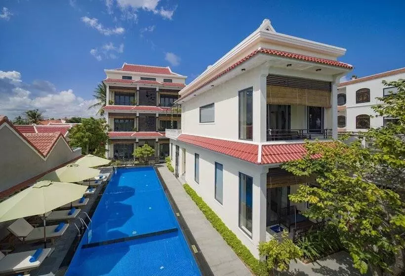 River Waves Villa