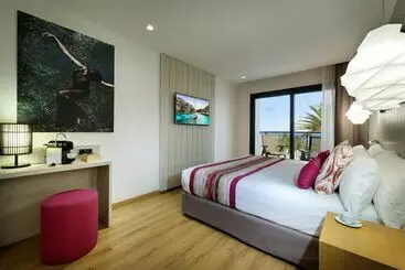 Grand Palladium White Island Resort & Spa - Playa d'en Bossa