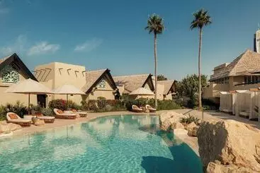 Jumeirah Beach Hotel Dubai - Dubai