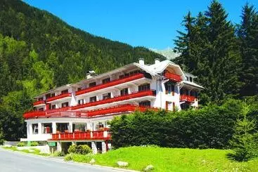 Chalet Hôtel La Sapinière - Chamonix