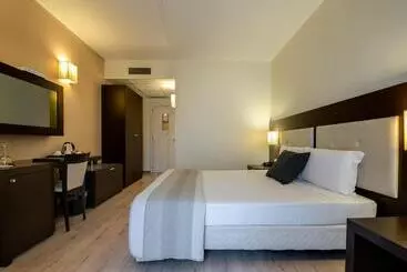 Executive - Siena