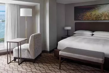 マリオット ナイアガラ フォールズ フォールビュー ホテル ＆ スパ - ナイアガラフォールズ