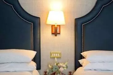 Fitzpatrick Castle - Killiney