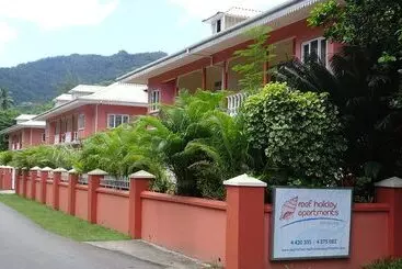 Reef Holiday Apartments - Victoria