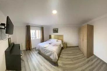 Hostel Penedes - Vilafranca del Penedes